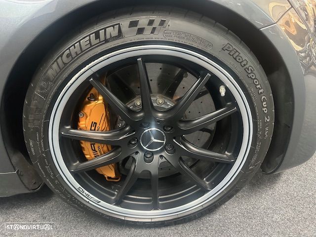 Mercedes-Benz AMG GT R - 26