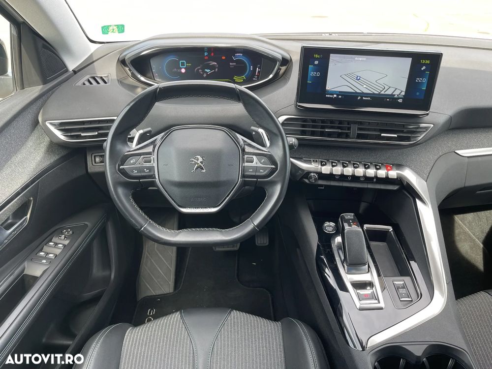 Peugeot 3008 225 e-EAT8 Allure Pack - 25