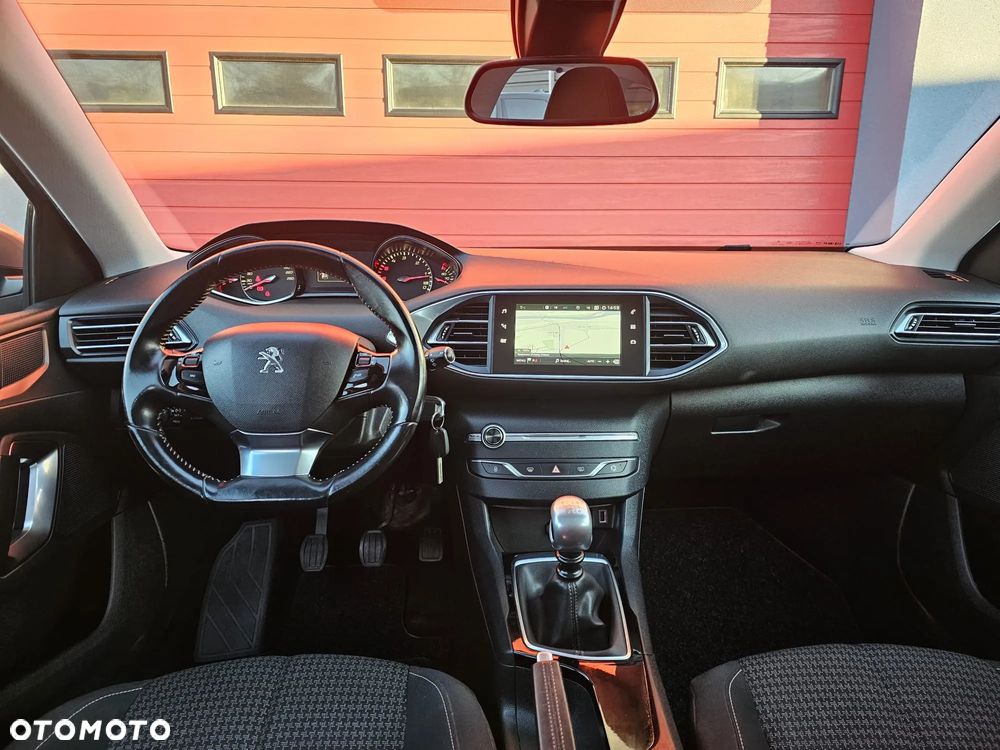 Peugeot 308 BlueHDi 120 Stop & Start Allure - 19
