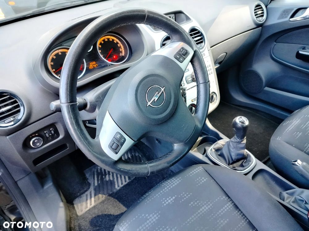 Opel Corsa - 5