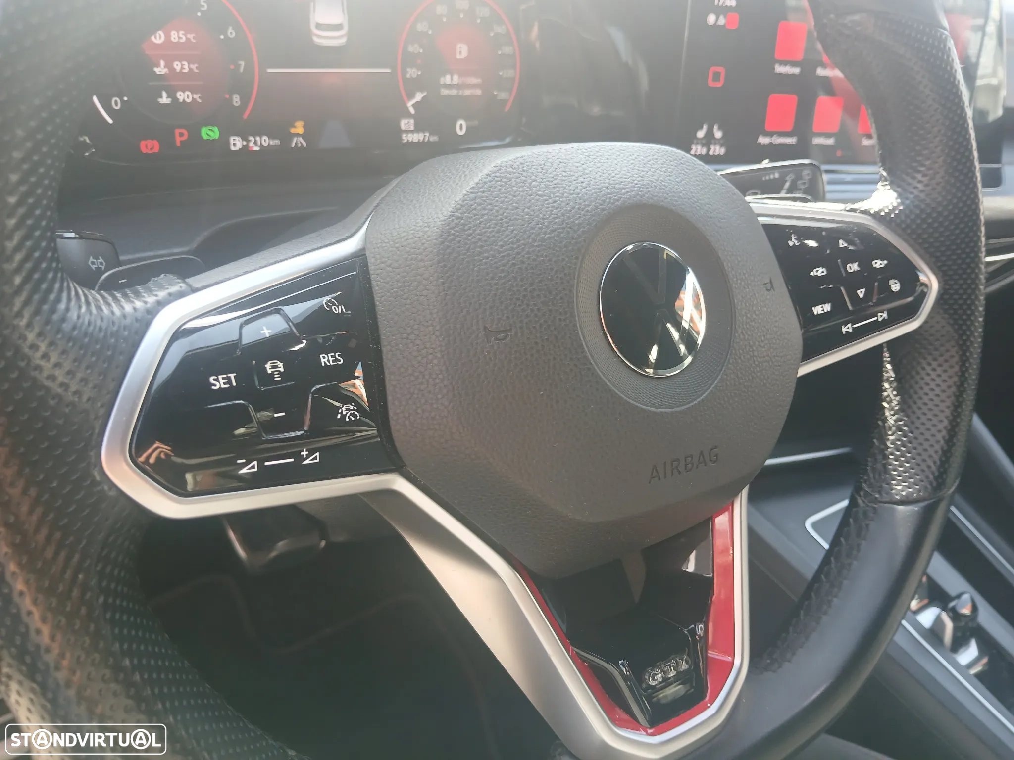 VW Golf 2.0 TSI GTI DSG Performance - 25