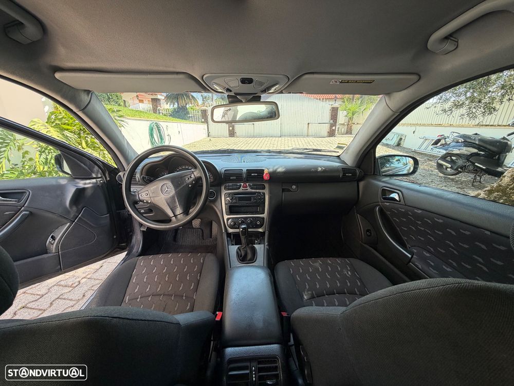 Mercedes-Benz C 220 CDI Sportcoupe - 11