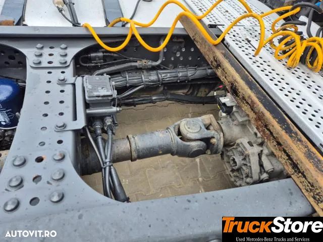 Mercedes-Benz 1845 - 5