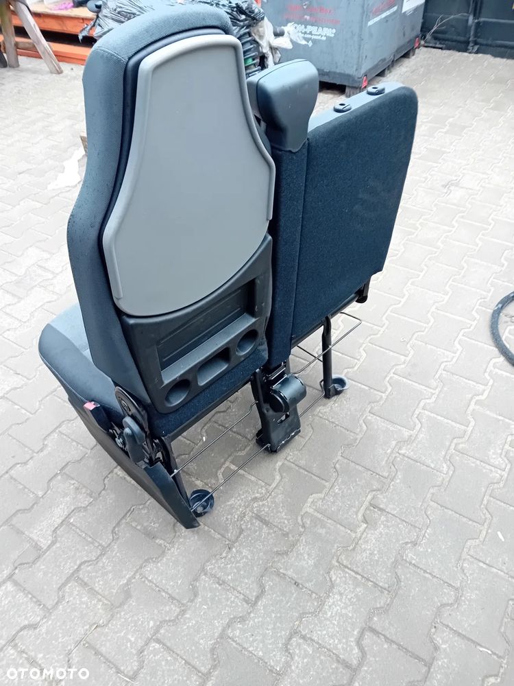 Movano Master III 19- lift Fotel prawy ławka premium- pasażer - 3