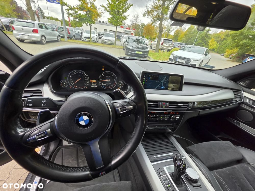 BMW X5 M M50d - 17