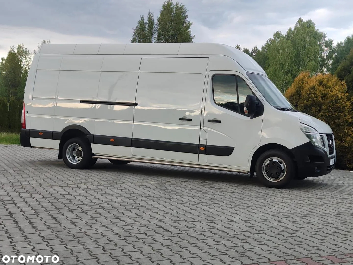 Nissan NV400 - 10