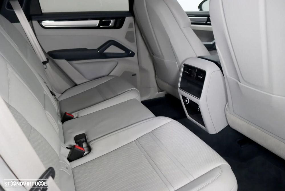 Porsche Cayenne Coupé - 47