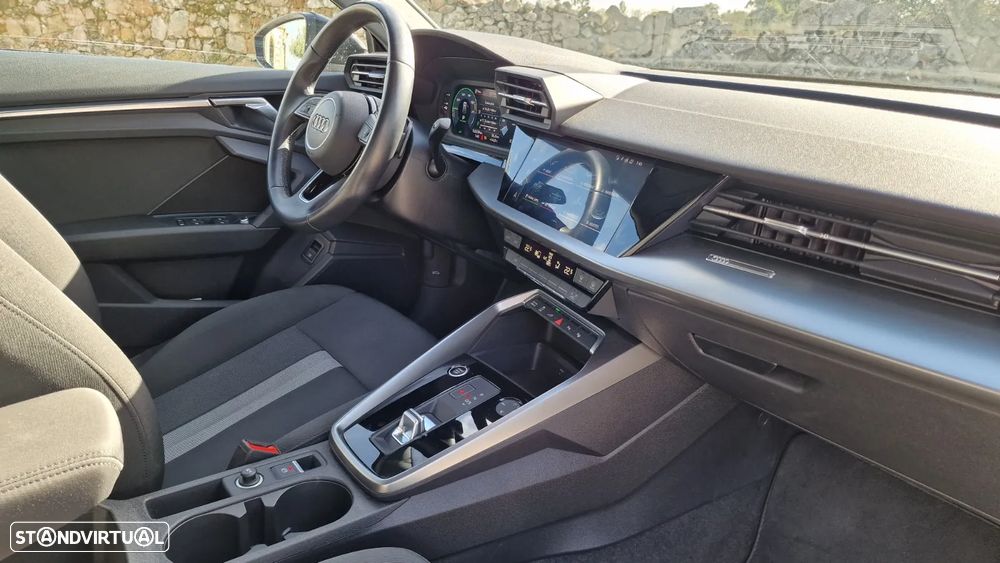 Audi A3 Sportback - 11