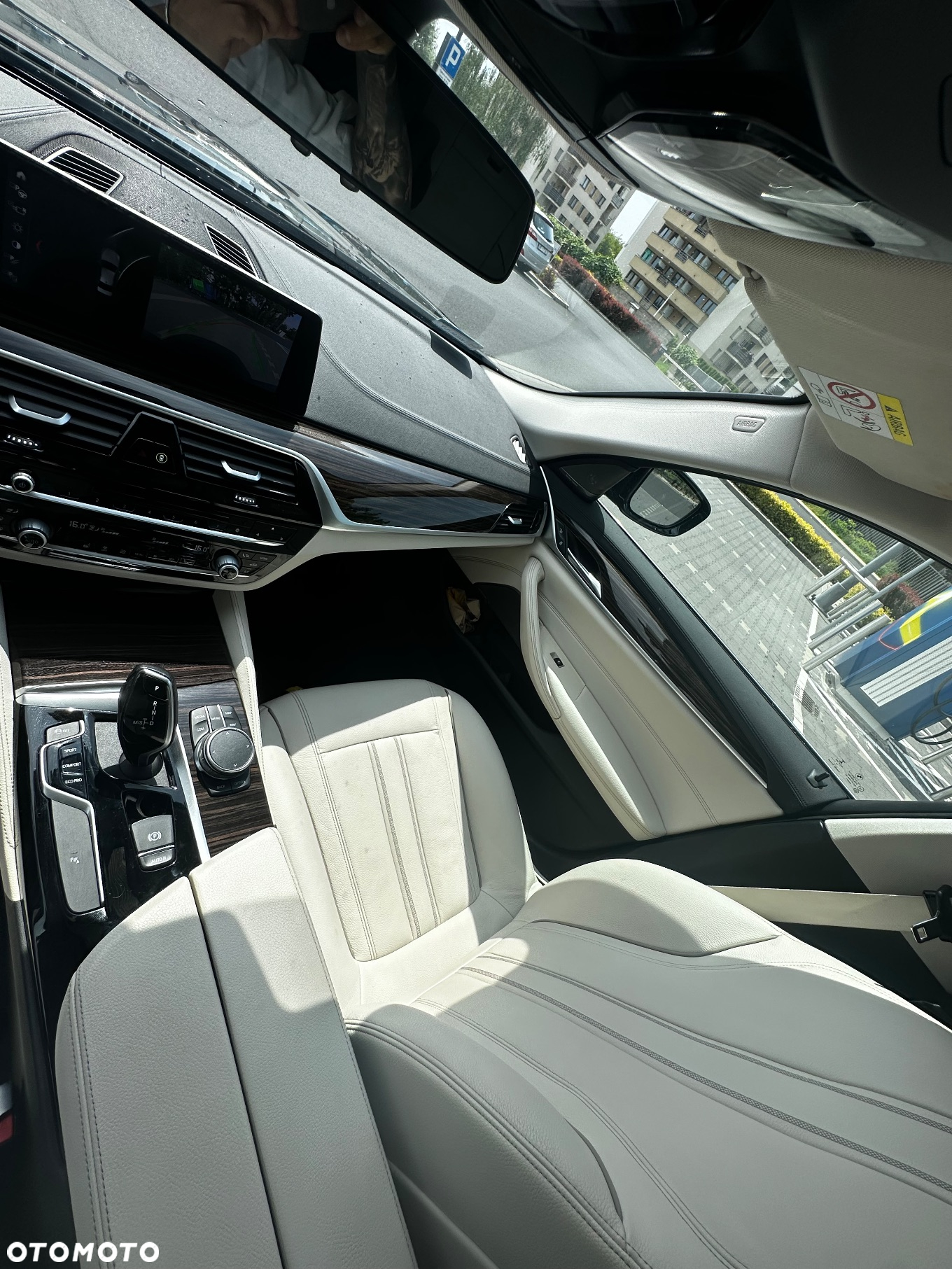 BMW Seria 5 520d xDrive Luxury Line - 6