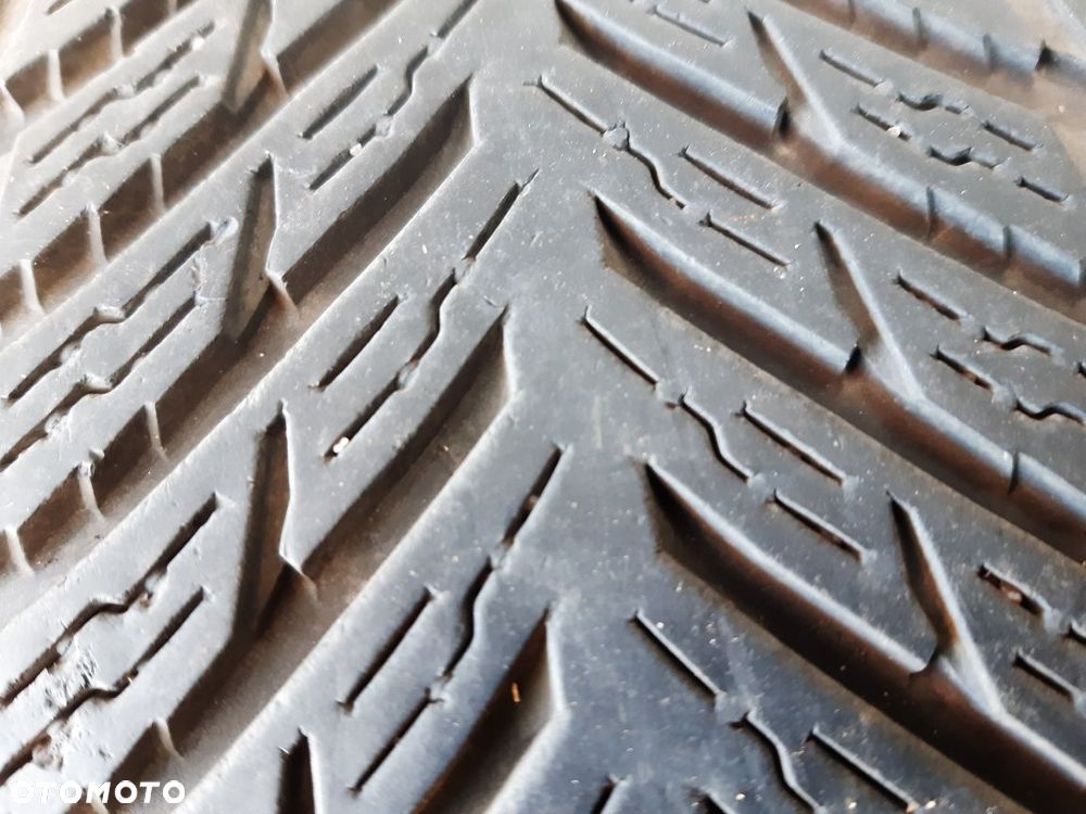 Całoroczne 225/60R18 Nokian 2023r Montaż - 2