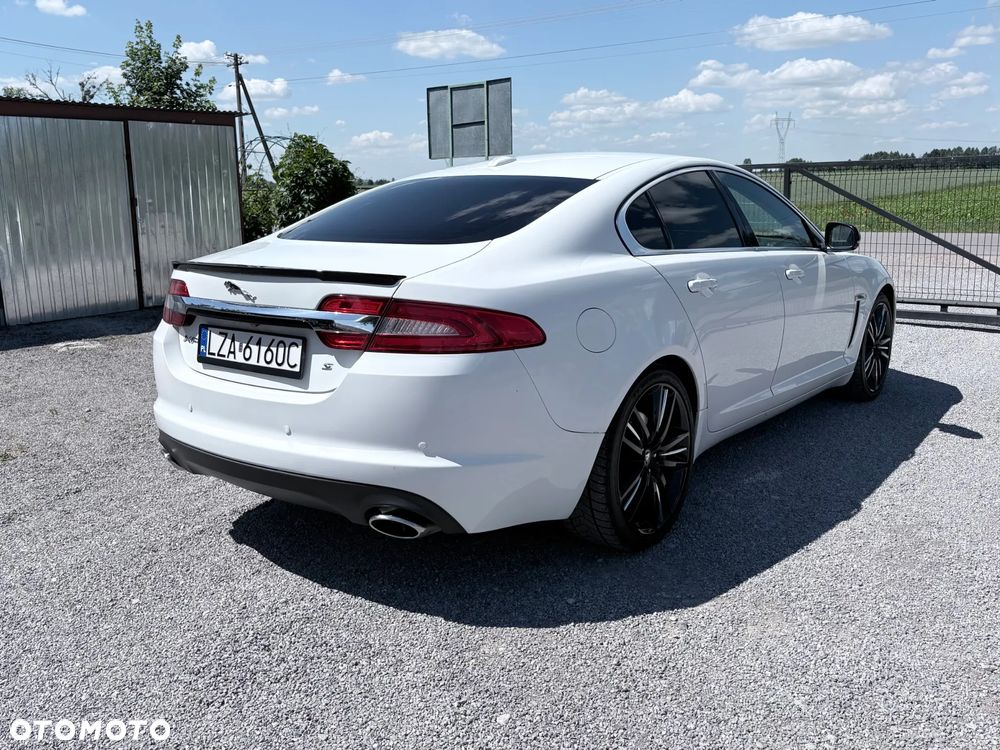 Jaguar XF 3.0 V6 D Premium Luxury - 5