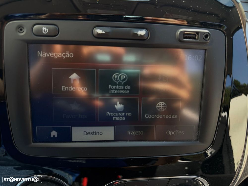 Renault Captur - 25