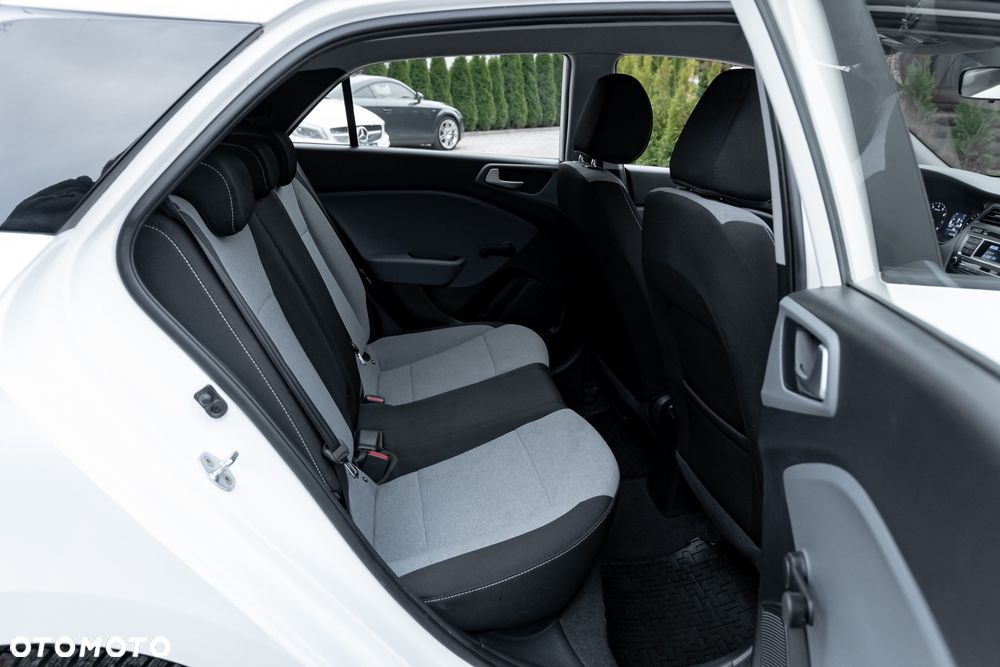 Hyundai i20 1.2 - 22