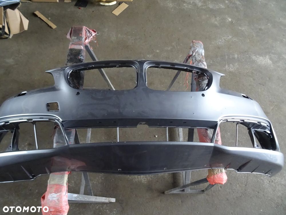 Zderzak BMW F10 przód