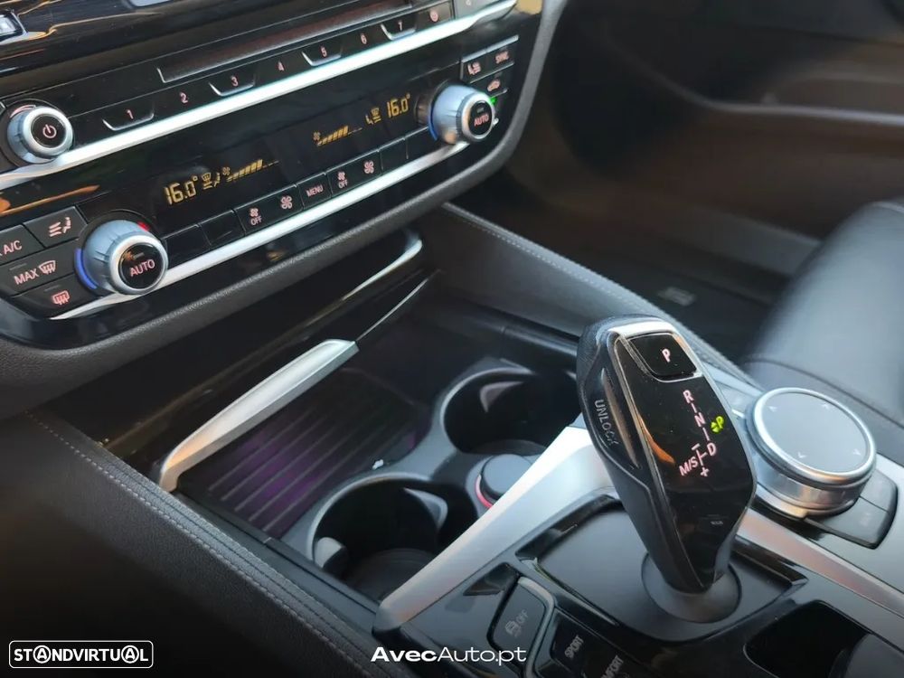 BMW 530 - 30