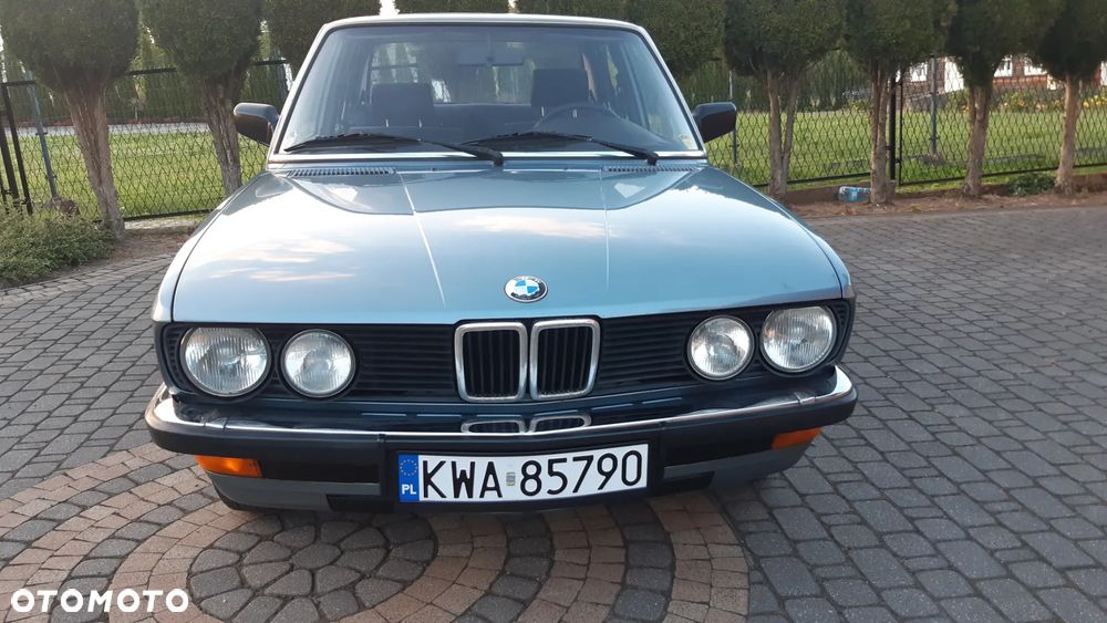 BMW Seria 5 - 17