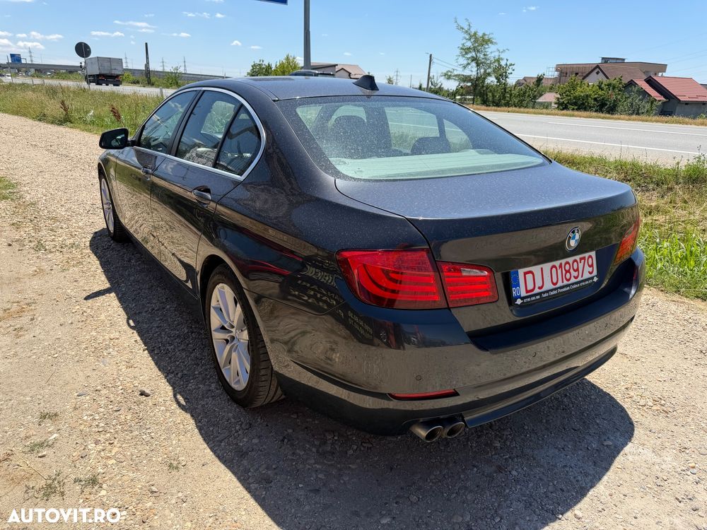 BMW Seria 5 520d Aut. - 4