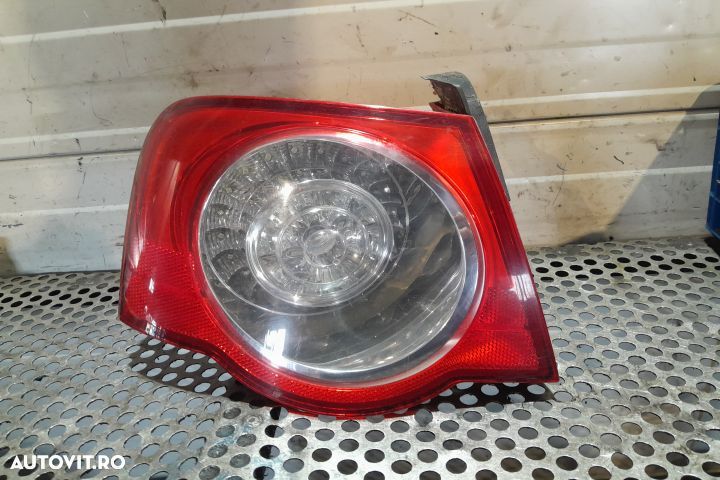 Lampa / Tripla stop stanga pe aripa Volkswagen VW Passat B6 [2005 - 2 - 1