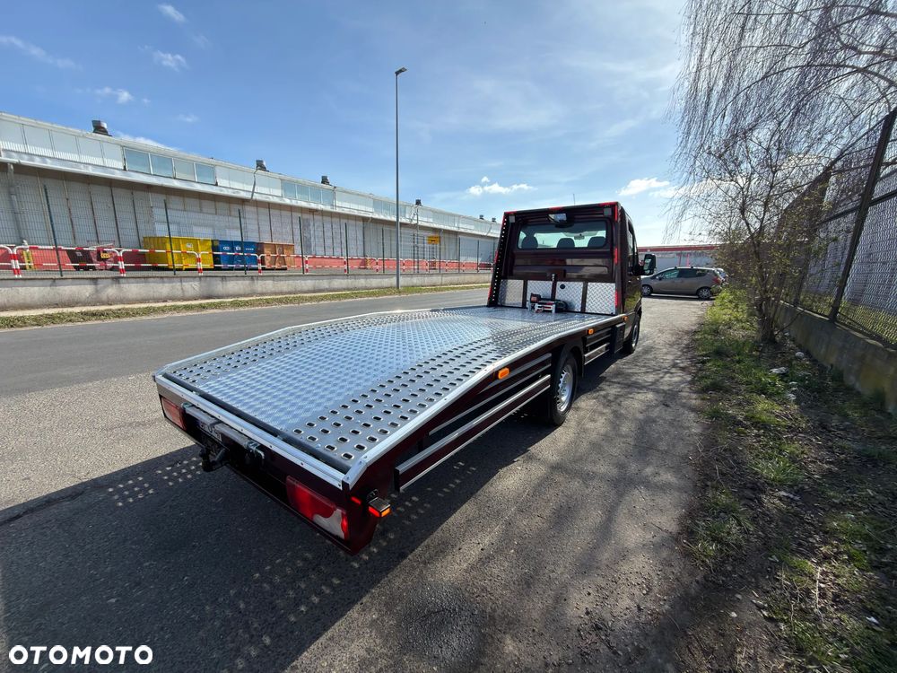 Mercedes-Benz SPRINTER - 12