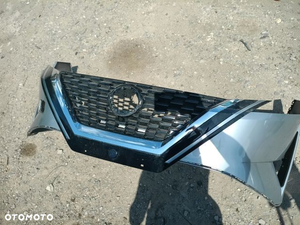 Nissan QASHQAI J12 ATRAPA ZDERZAKA PRZEDNIEGO GRILL PRZEDNI PRZÓD ORYG.