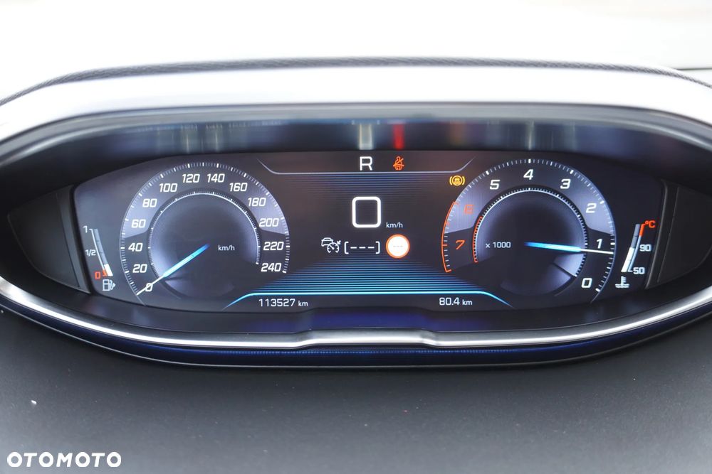 Peugeot 5008 1.6 PureTech Allure S&S EAT8 - 21