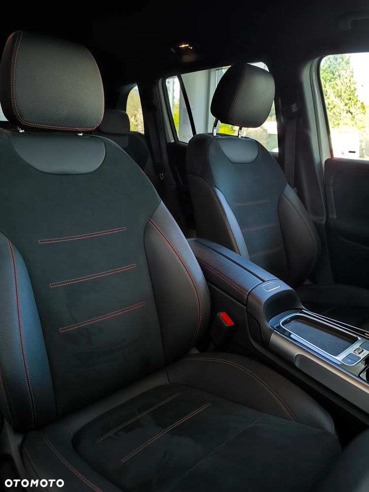 Mercedes-Benz GLB 200 AMG Line 7G-DCT - 16