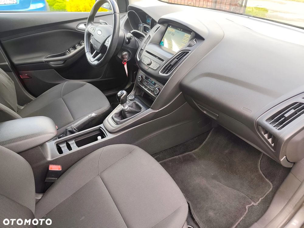 Ford Focus 1.0 EcoBoost Gold X (Edition) - 17