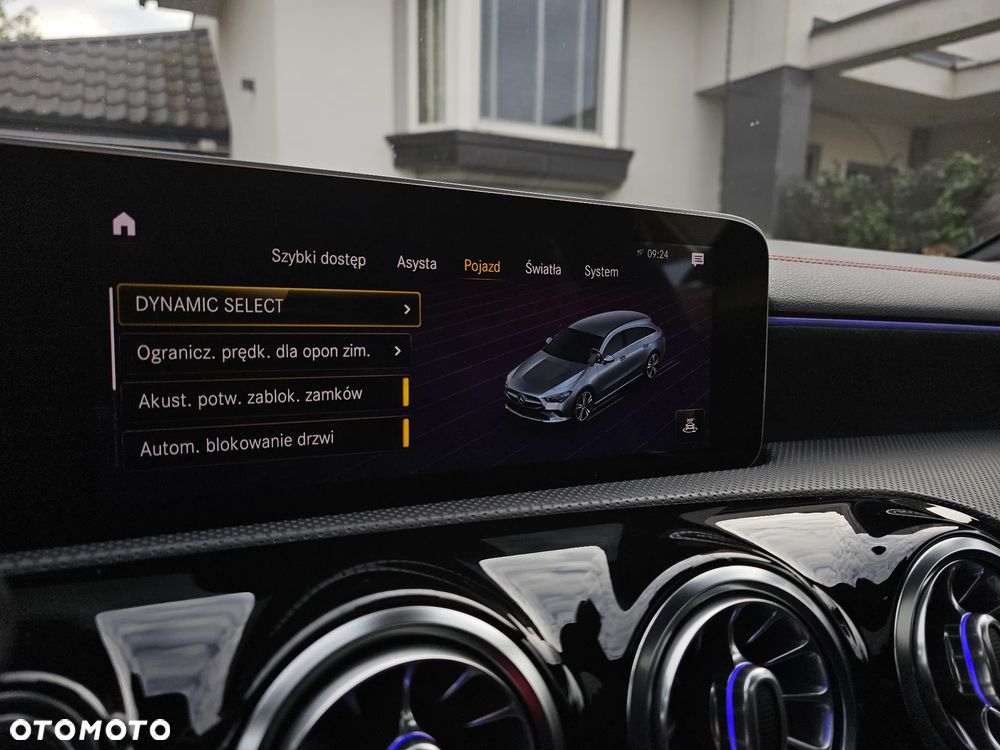Mercedes-Benz CLA 200 d AMG Line 8G-DCT - 24