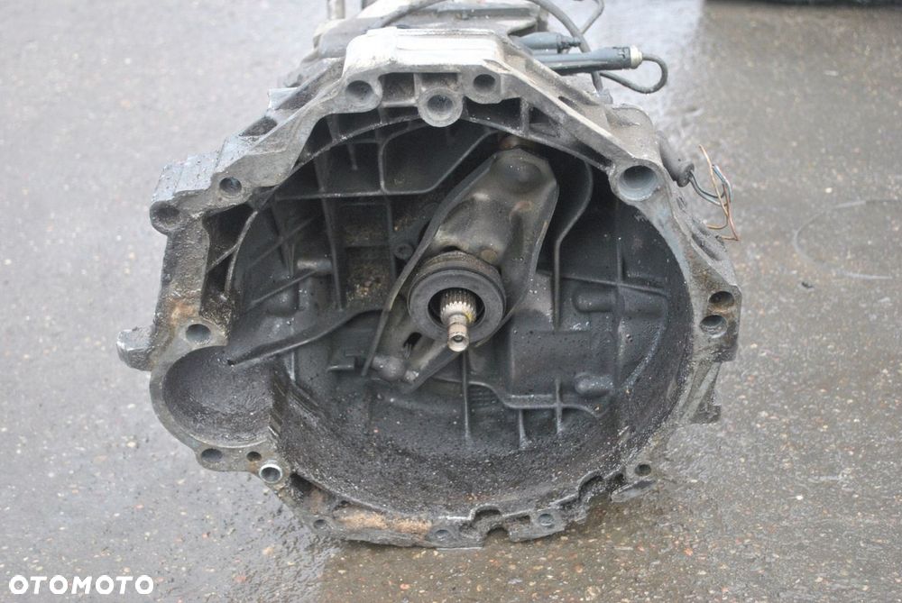 SKRZYNIA MANUALNA BIEGÓW AUDI A4 B6 FTX 5-B - 3