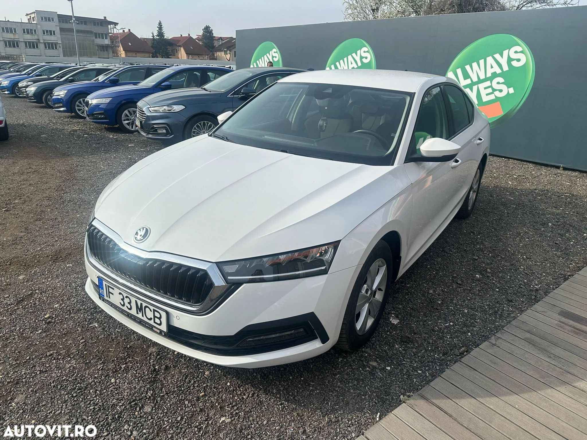 Skoda Octavia 2.0 TDI DSG Style - 1