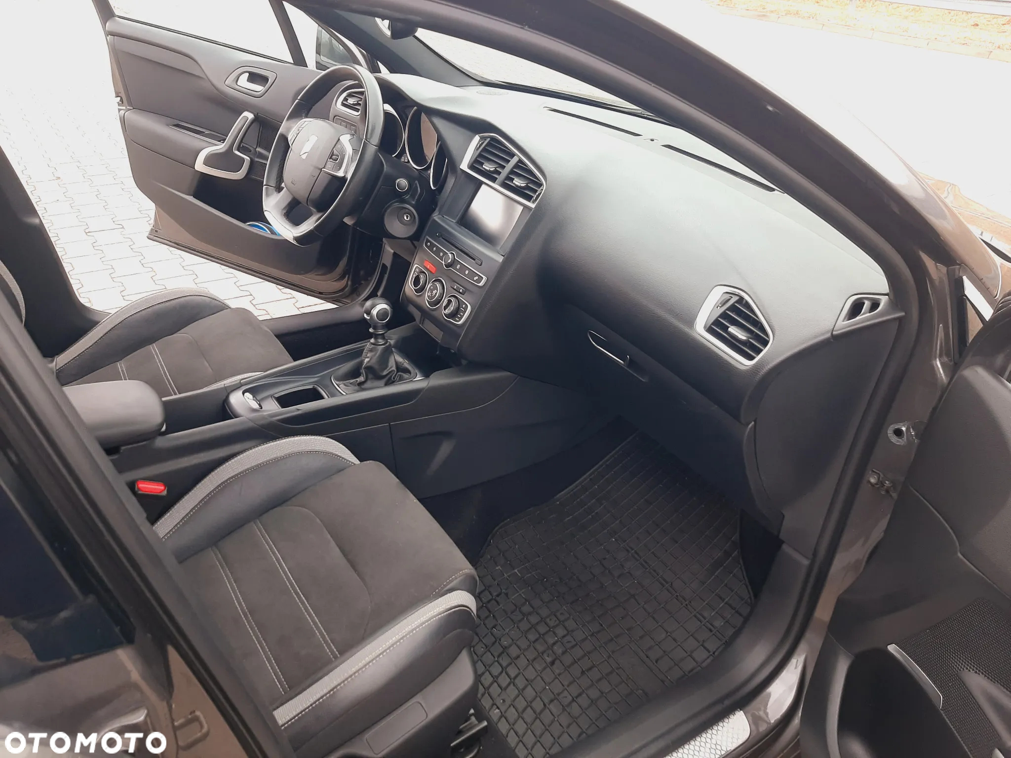 DS Automobiles DS 4 - 21