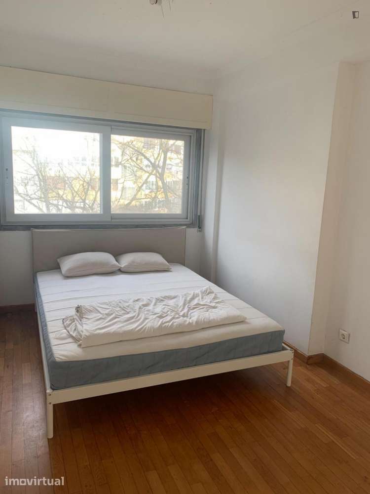 Quarto - localizado em Paço de Arcos Lisbon - Grande imagem: 2/7