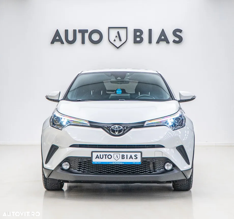 Toyota C-HR 1.2 Turbo 4x2 CVT C-ult - 23