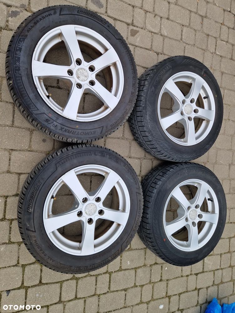 Nissan Juke 1.6 Visia - 25