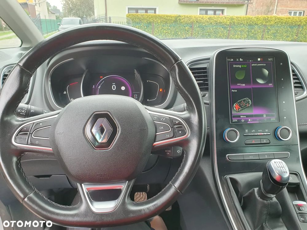 Renault Scenic - 9