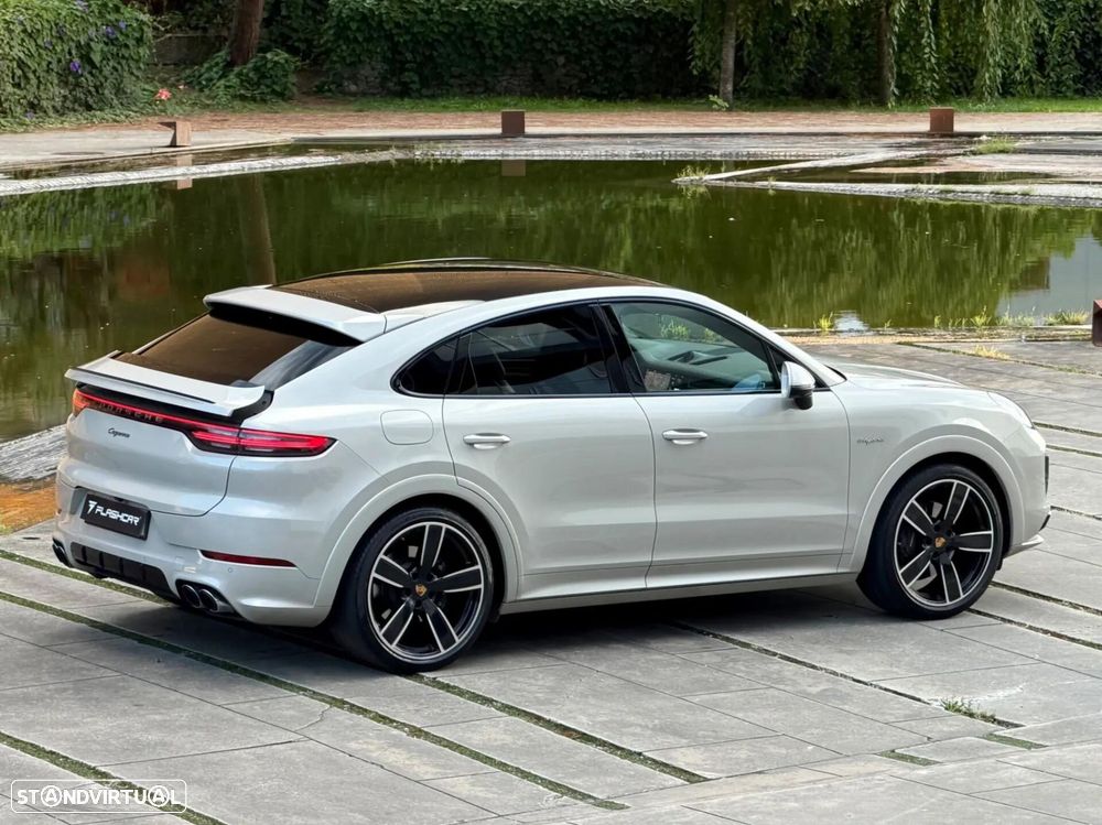 Porsche Cayenne Coupé - 40