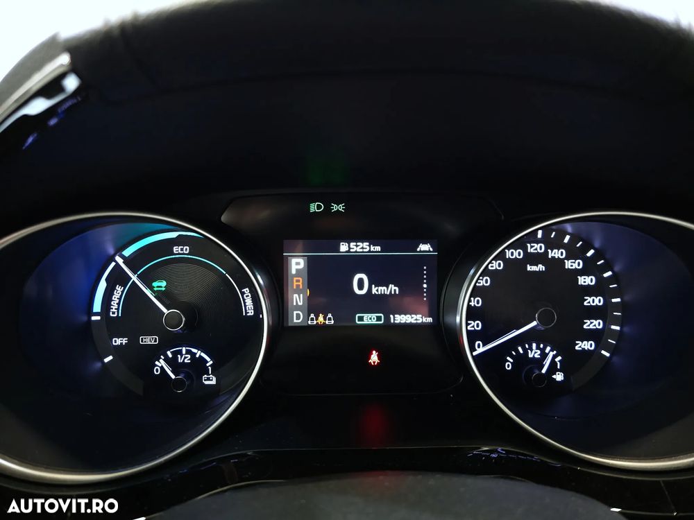 Kia Ceed 1.6 GDI 6DCT PHEV Vision - 10