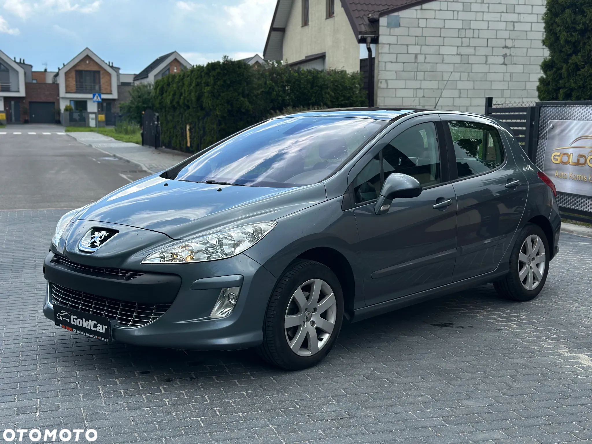 Peugeot 308 HDi FAP 110 Platinum - 1