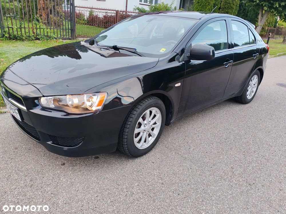 Mitsubishi Lancer 1.6 Intense - 21