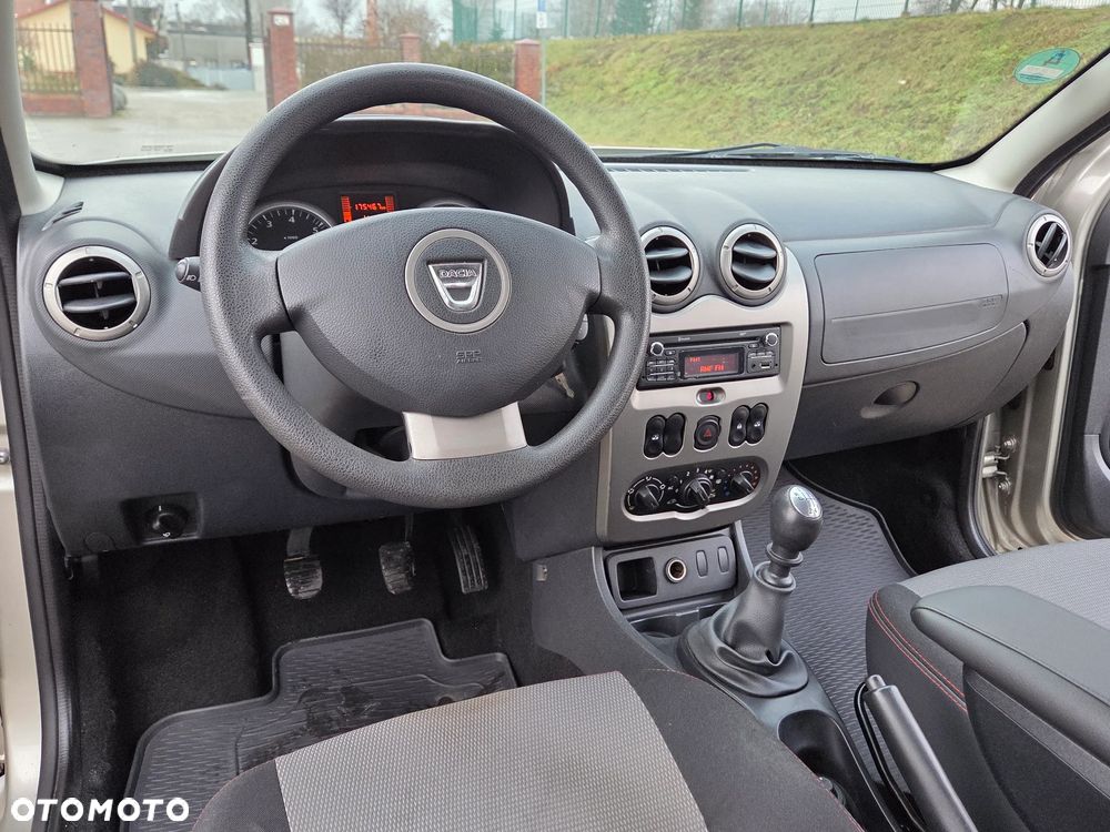 Dacia Duster dCi 110 FAP 4x2 Prestige - 25