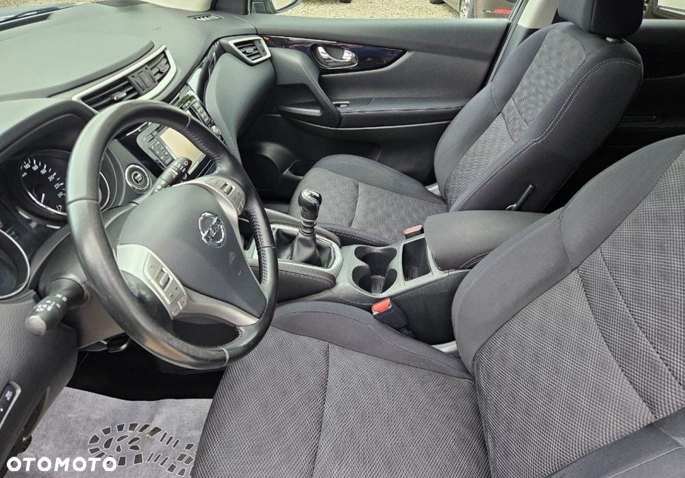 Nissan Qashqai - 23