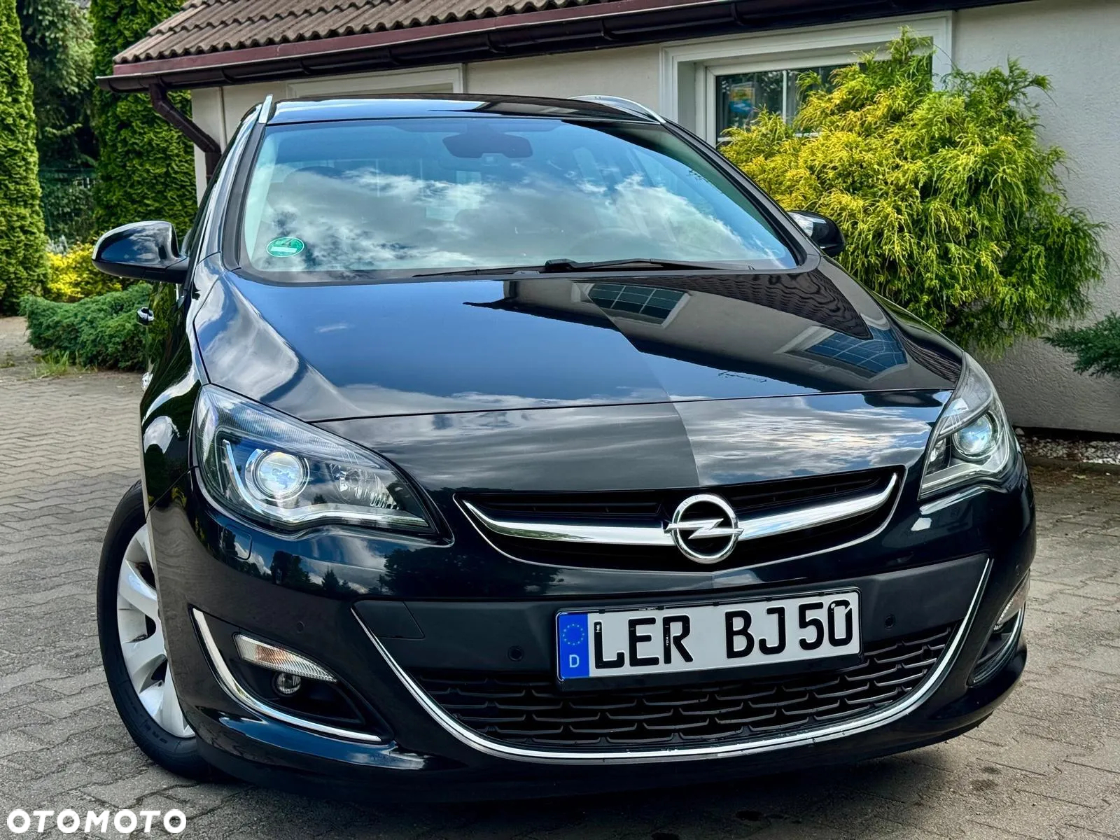 Opel Astra 1.4 Turbo Cosmo - 9