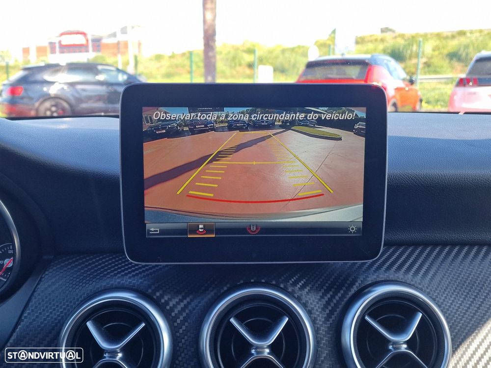 Mercedes-Benz A 200 - 40