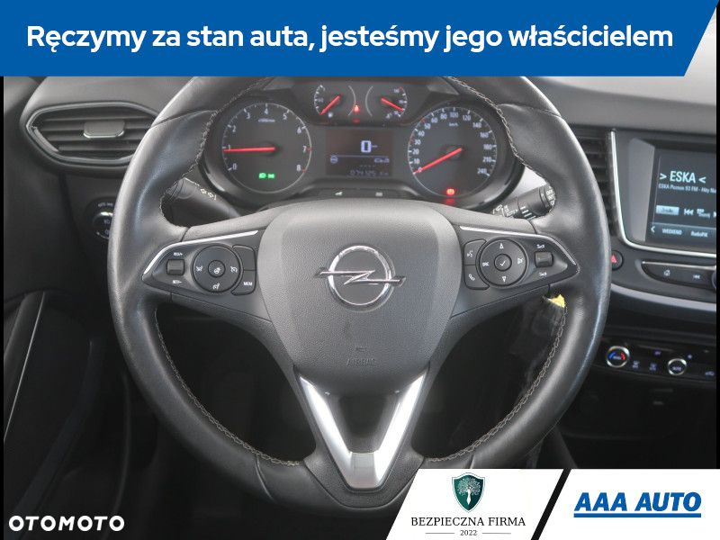 Opel Crossland X - 16