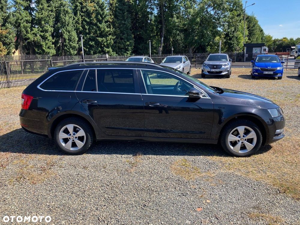 Skoda Octavia - 4