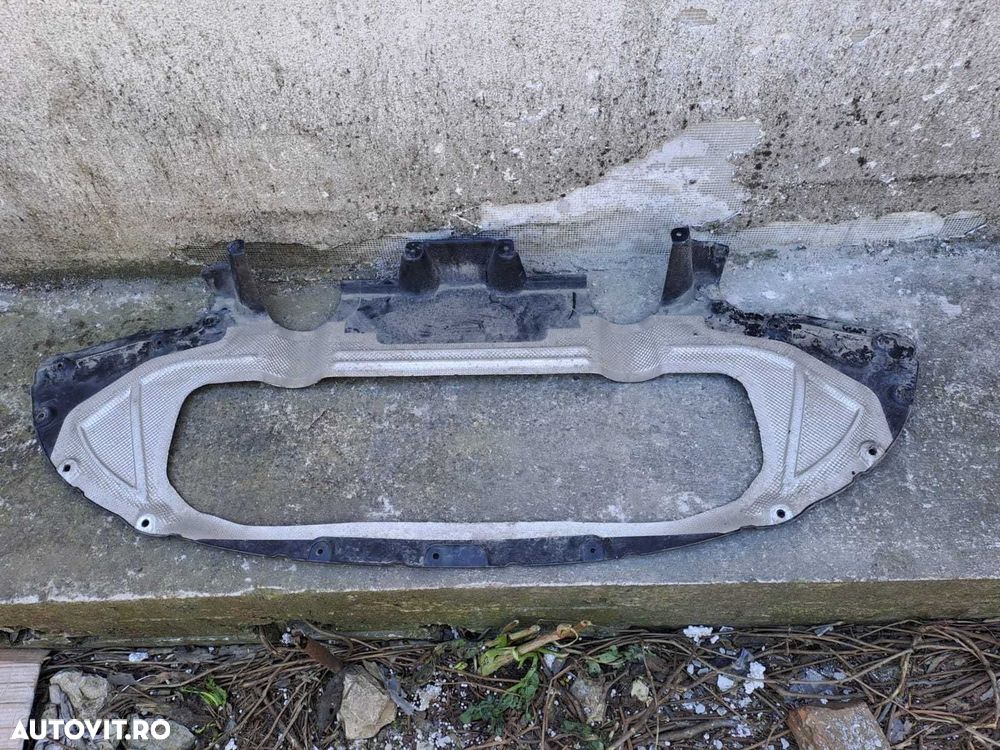 Difuzor bara spate Bmw seria 7 G11 G12 cod 51164310 - 1