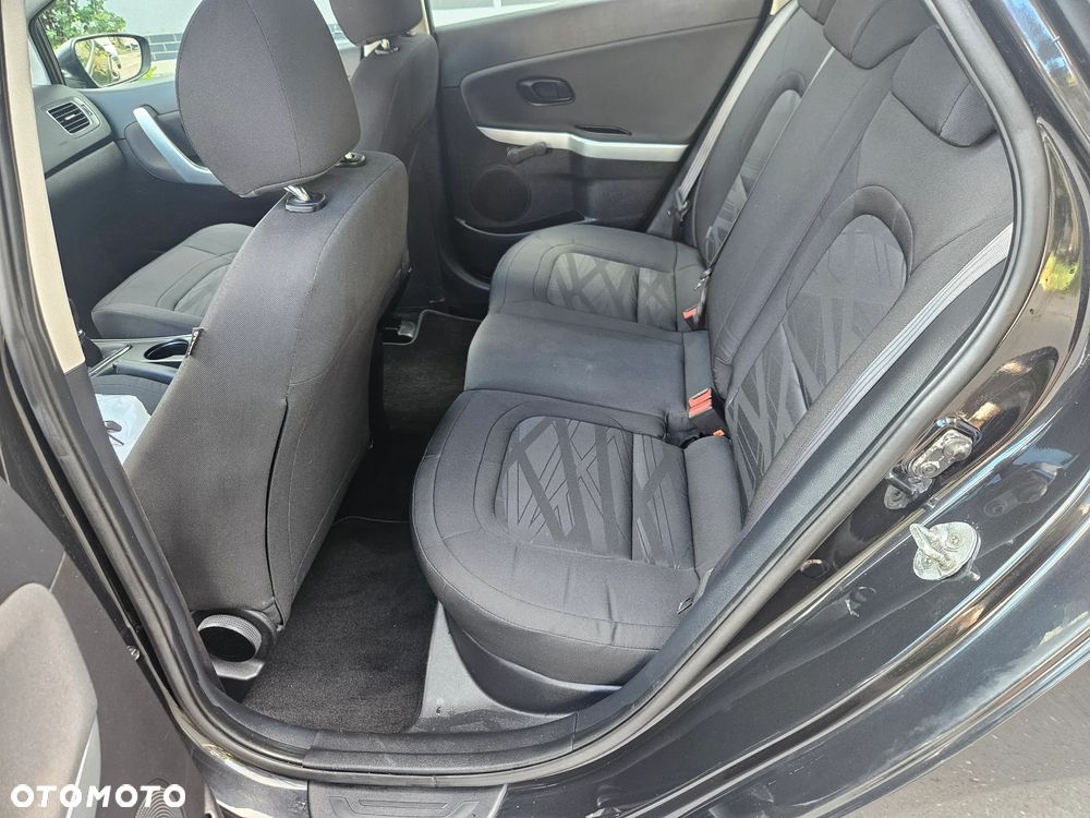 Kia Ceed 1.4 CVVT Attract - 4