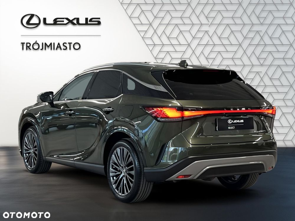 Lexus RX 450h+ Omotenashi - 3