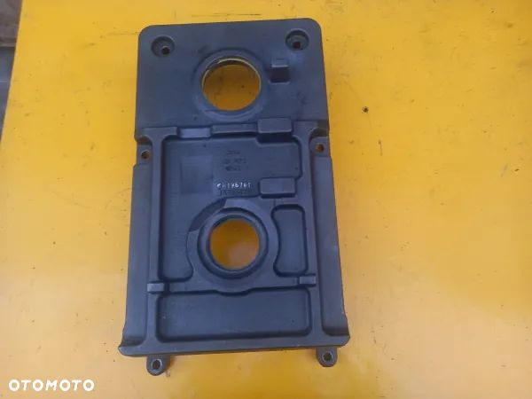 Obudowa wewnętrzna podpora tylnego WOM PTO R196761 John Deere 7720 - 1