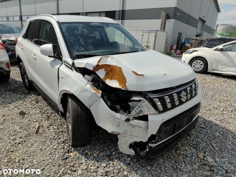 Suzuki Vitara 1.0 Boosterjet Comfort 2WD - 9